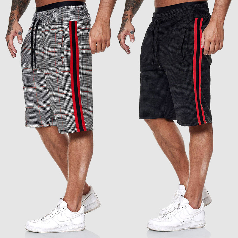 Pantaloni corti a quadri Alpha.