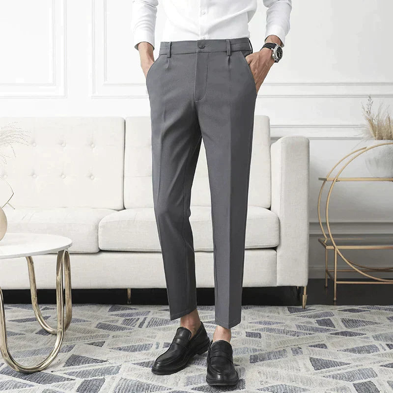 Pantaloni elasticizzati Augusto.