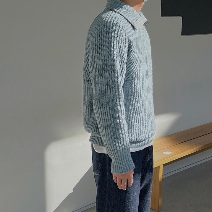 Pullover Azure a quarti di zip.