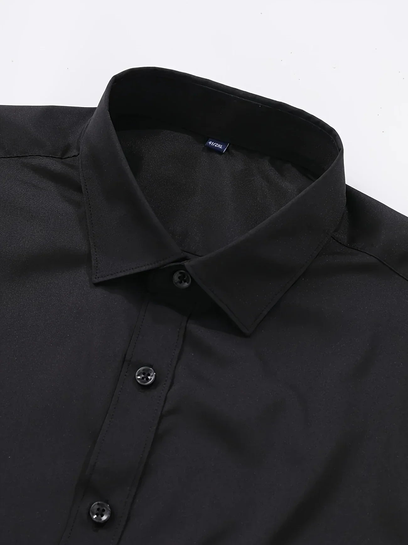 Elegante camicia a maniche lunghe con bottoni