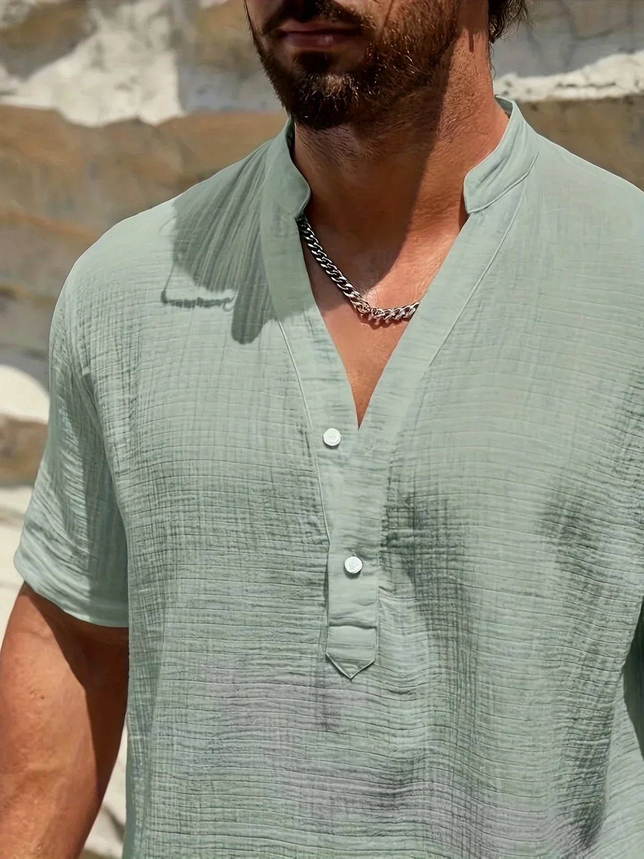 Camicia estiva elegante con collo alto