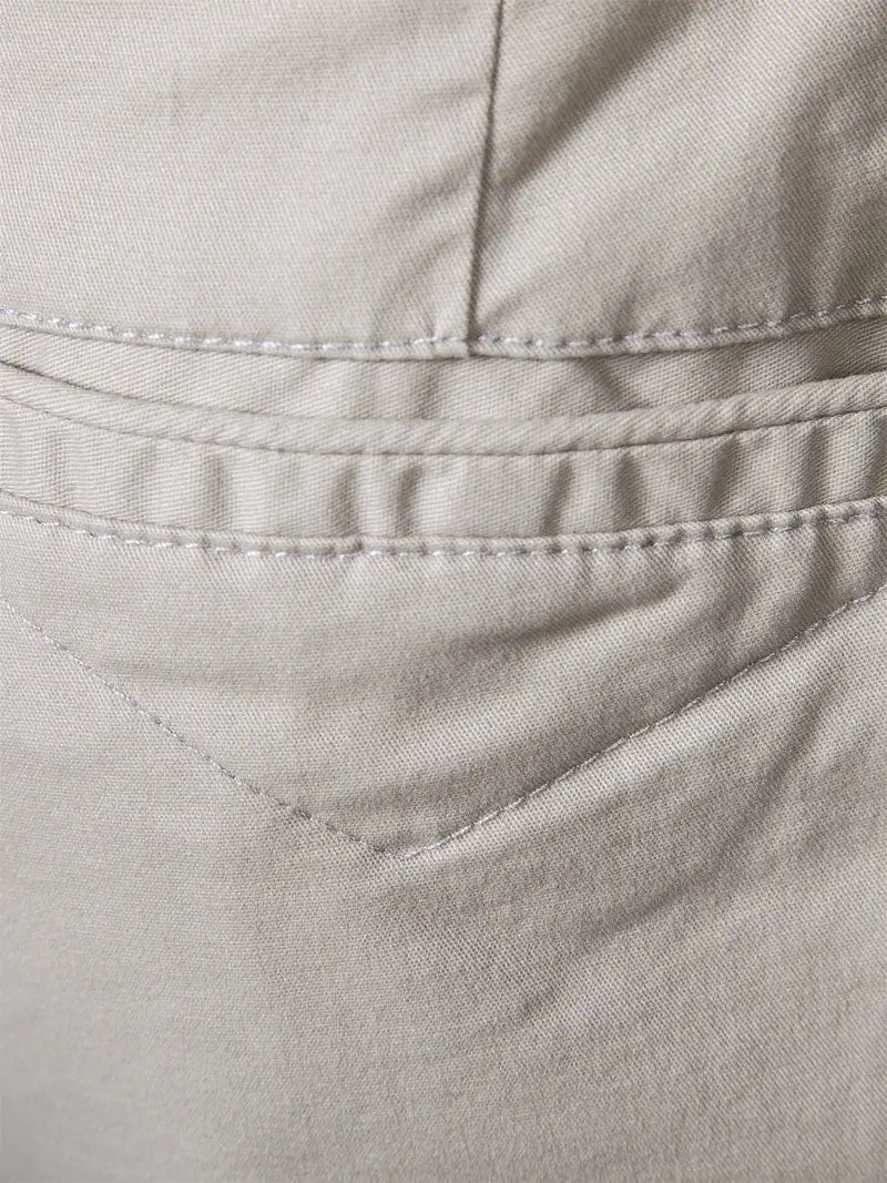Pantaloni corti in cotone con tasche
