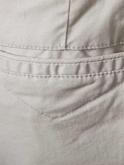 Pantaloni corti in cotone con tasche