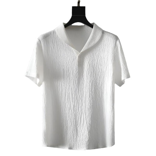 Polo e pantaloni in cotone.