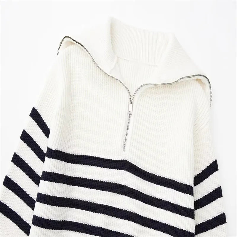 Maglione a righe con zip