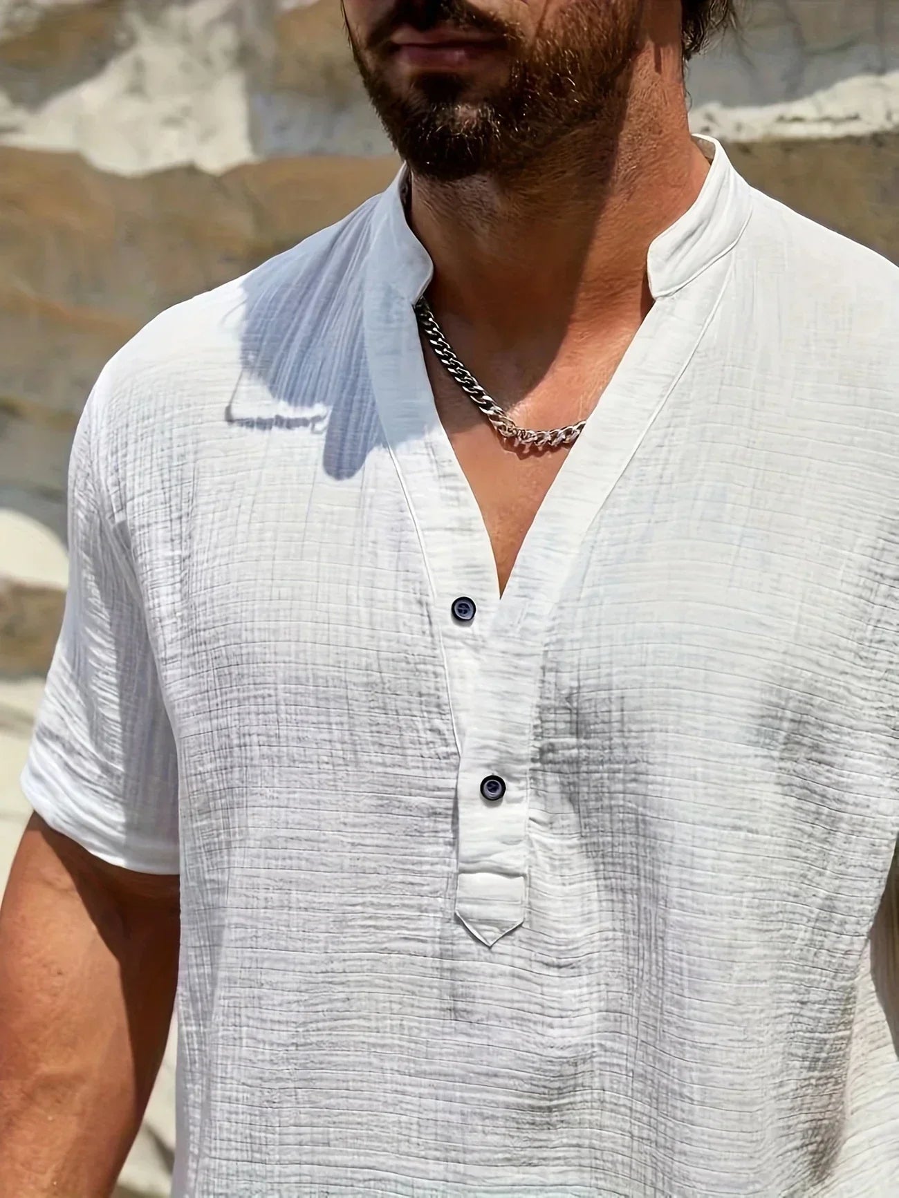 Camicia estiva elegante con collo alto