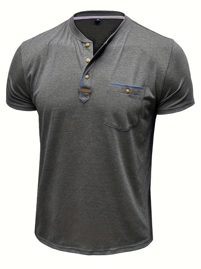 T-shirt elegante con colletto rotondo e tasca